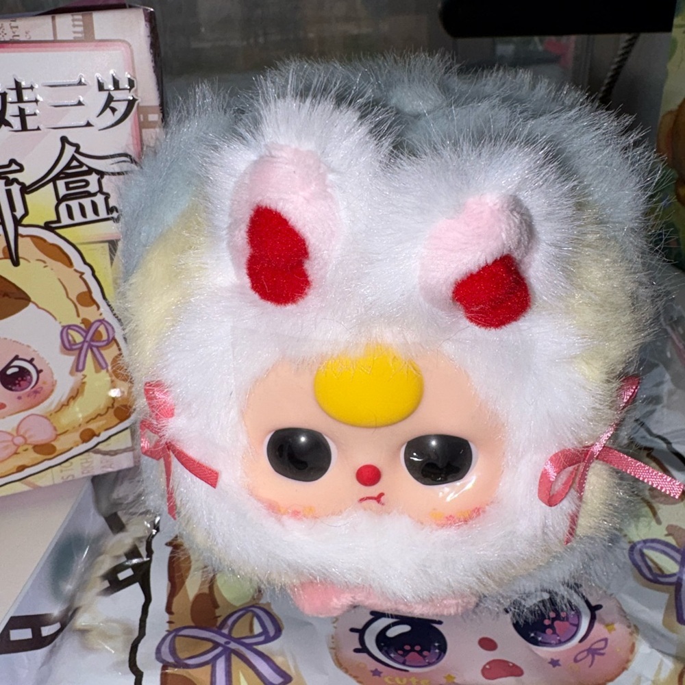Baby Three Jewelry Box